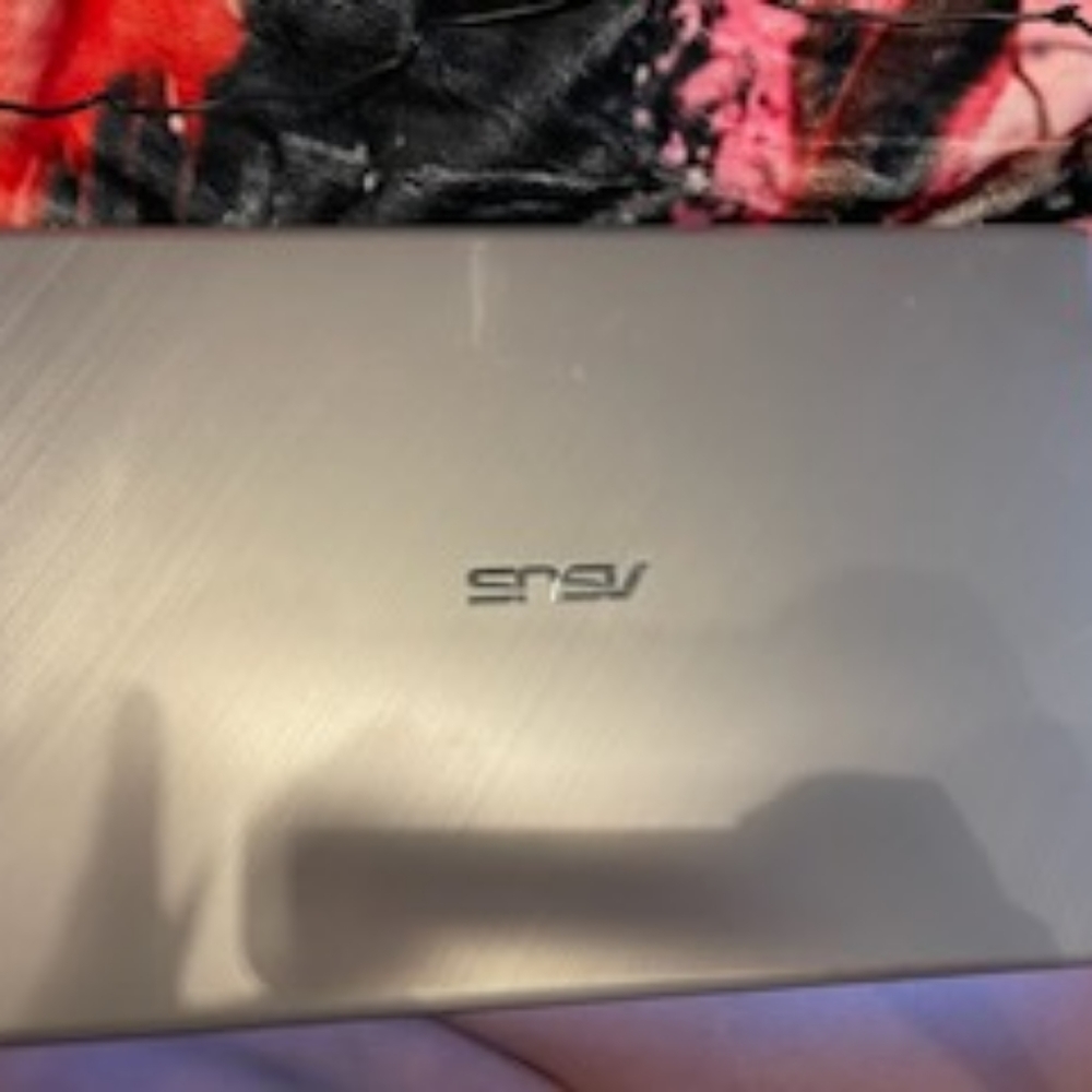 Asus S712JA 17.3 VIVOBOOK